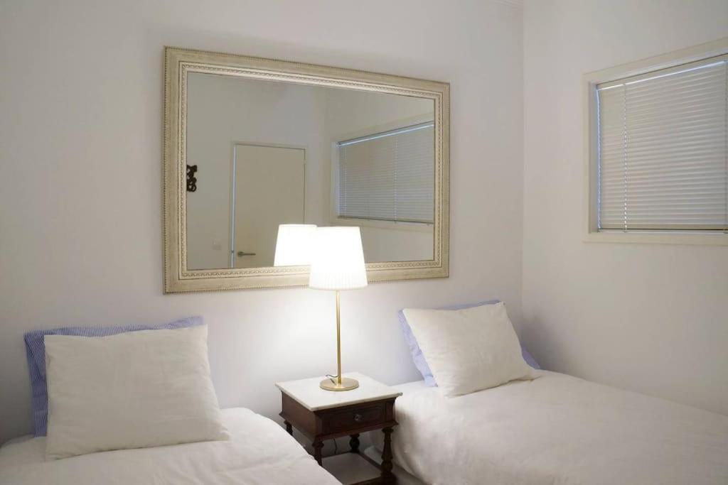 Two Bedroom Apt In Historic Location! Close To The River 리스본 외부 사진